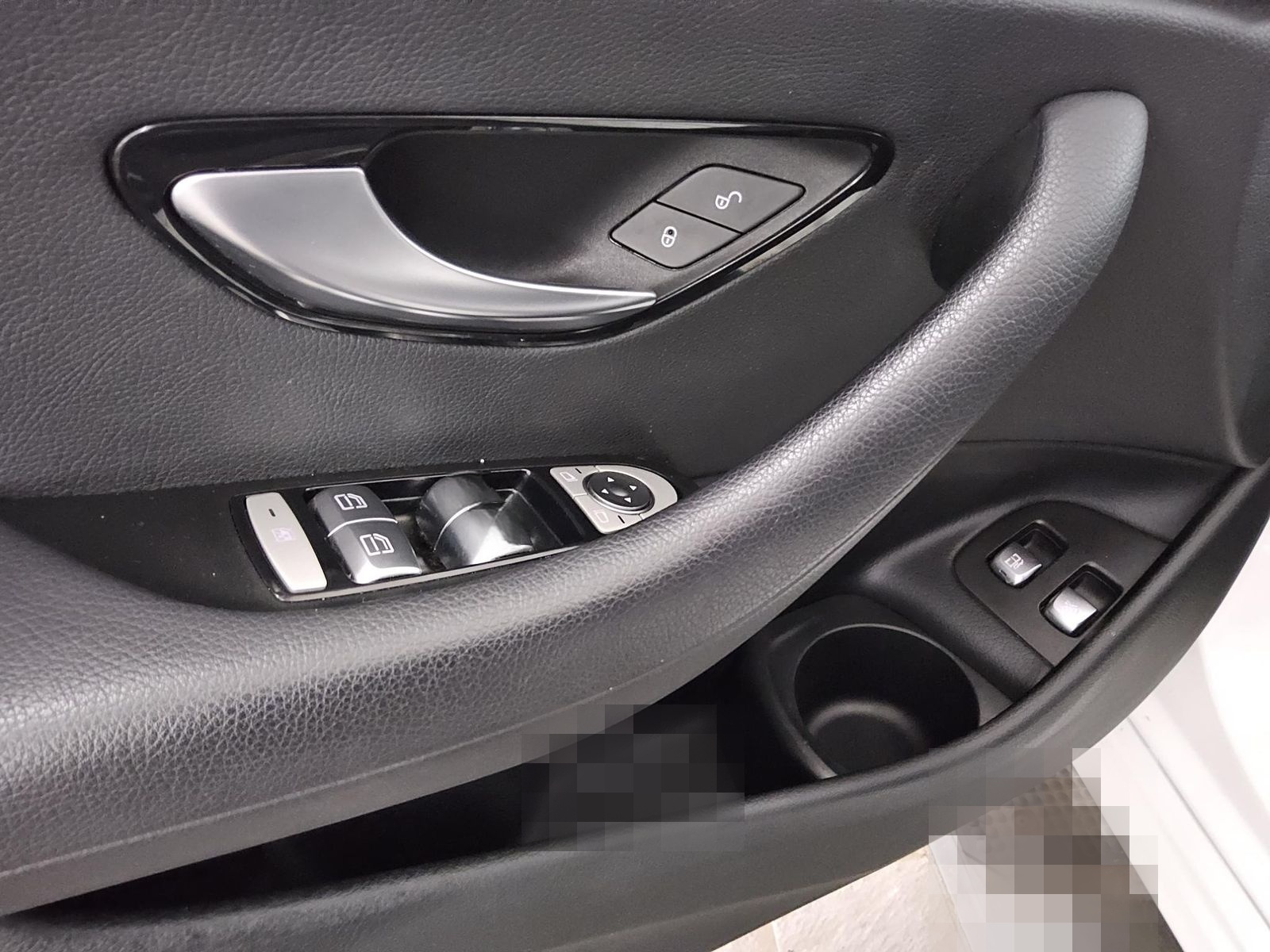 Mercedes-Benz E 300 e Avantgarde Navi LED Widescreen RFK foto 10