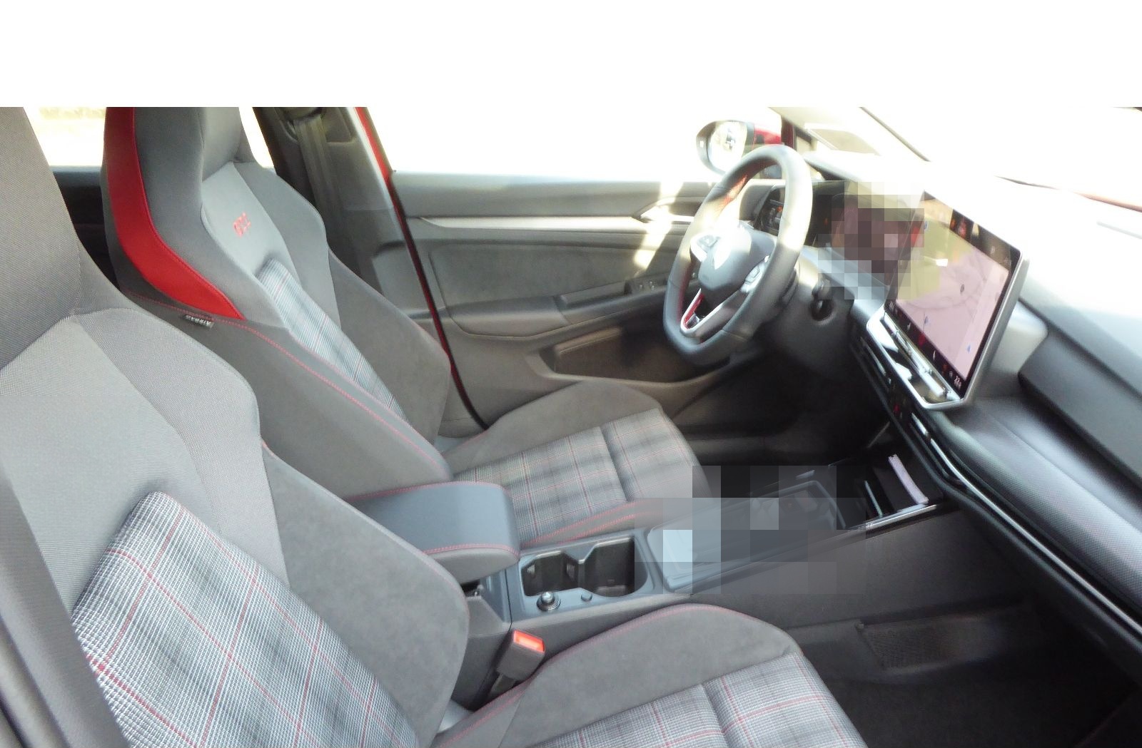 Volkswagen Golf VIII GTI 2.0 TSI DSG IQ LED NAVI P-DACH DCC foto 11