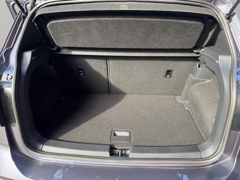 Volkswagen T-Cross R-Line 1.5 TSI DSG Navi AHK LED foto 18