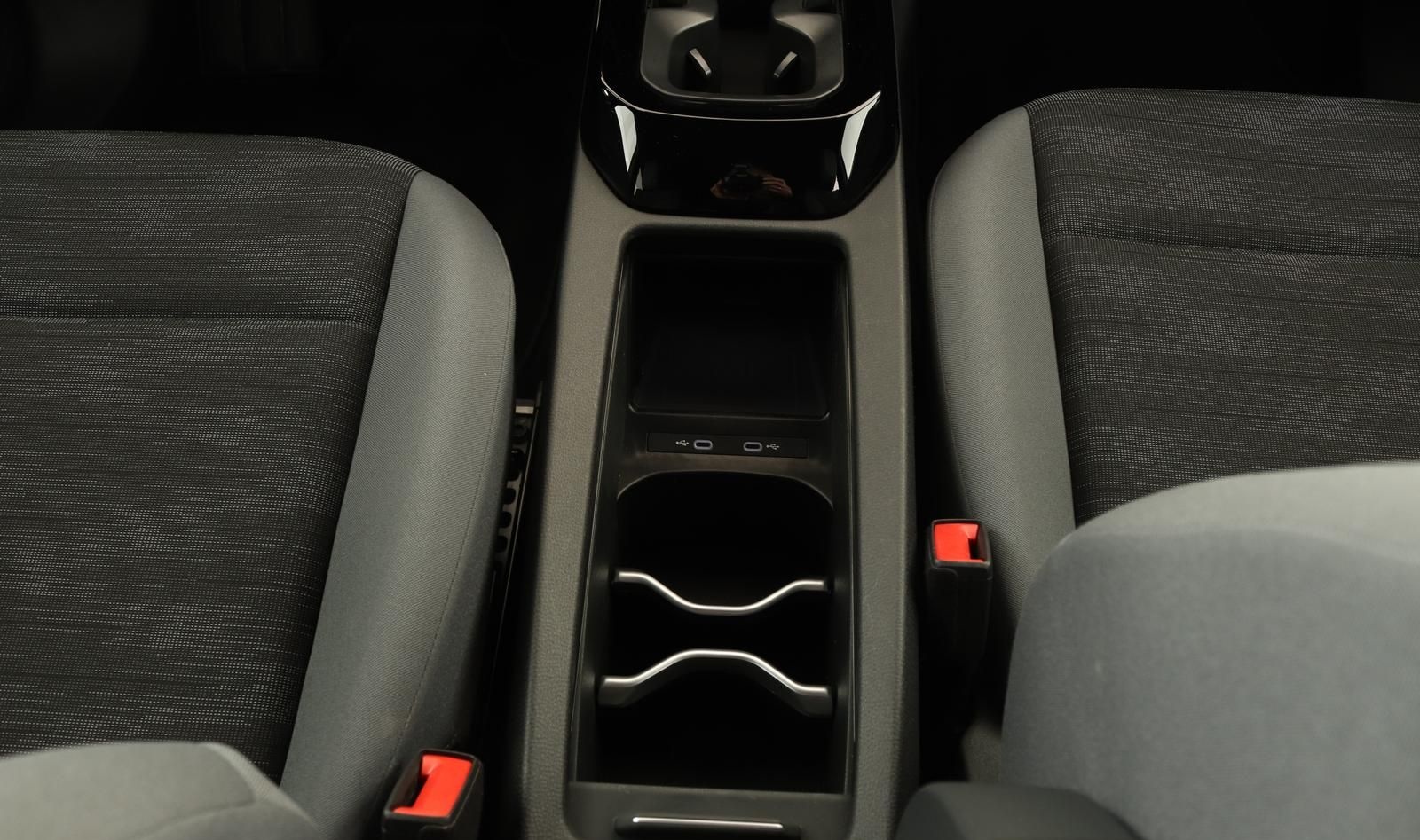 Volkswagen ID.4 Pro Performance NAVI VIRTUAL LED-MATRIX PDC foto 17