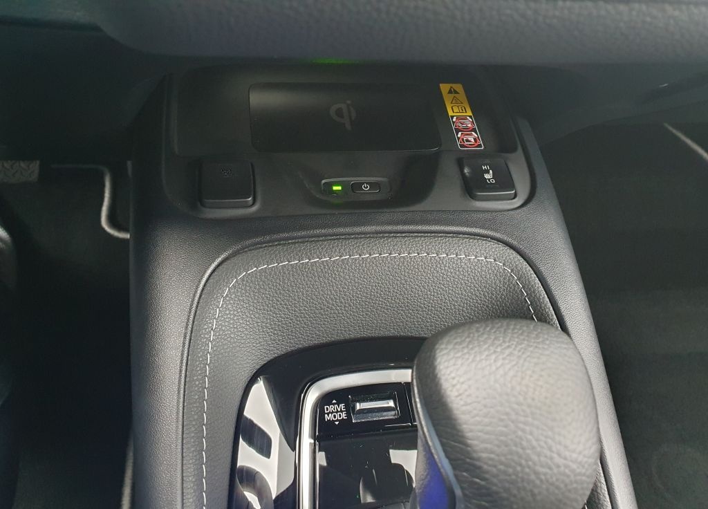 Toyota Corolla 1.8 Hybrid Touring Sports Team D + LED foto 12
