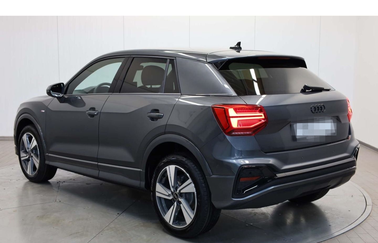 Audi Q2 35 TFSI S line foto 4