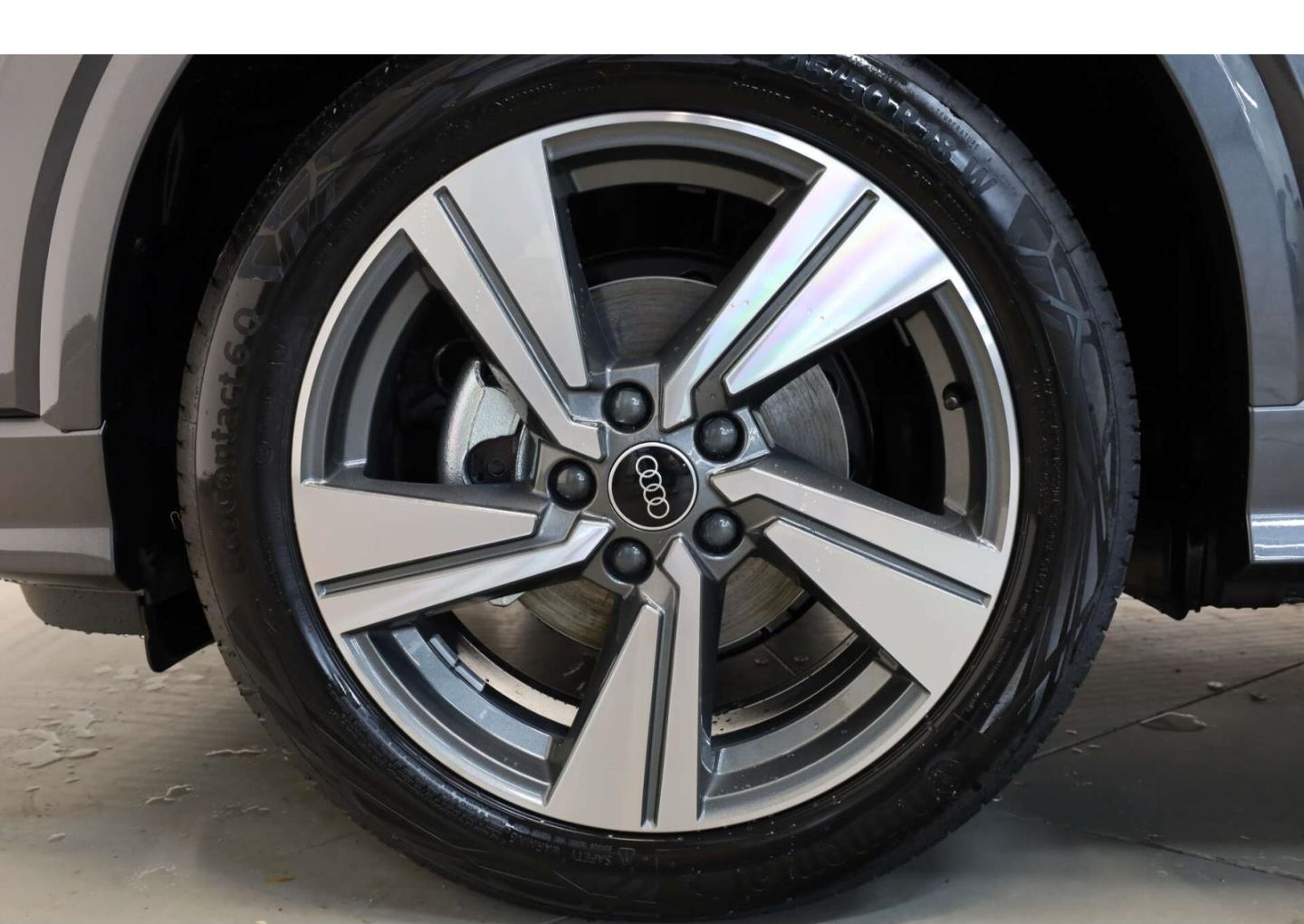Audi Q2 35 TFSI S line foto 8