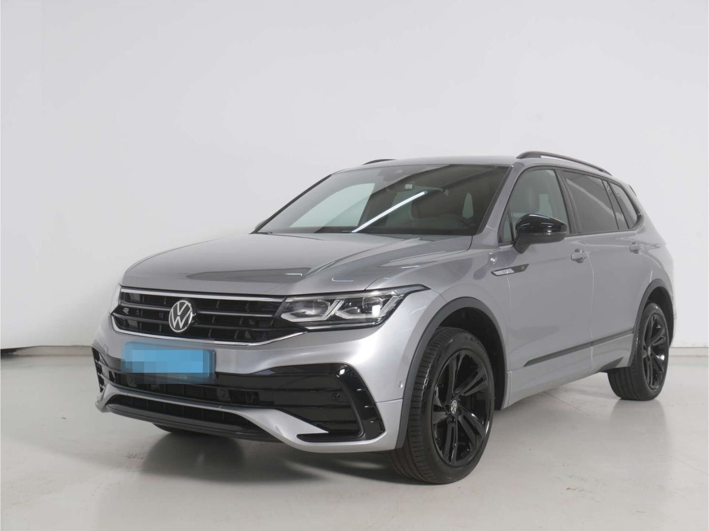 Volkswagen Tiguan Allspace 2.0 TDI 4Mot. R-Line DSG 7-Sitze foto 2