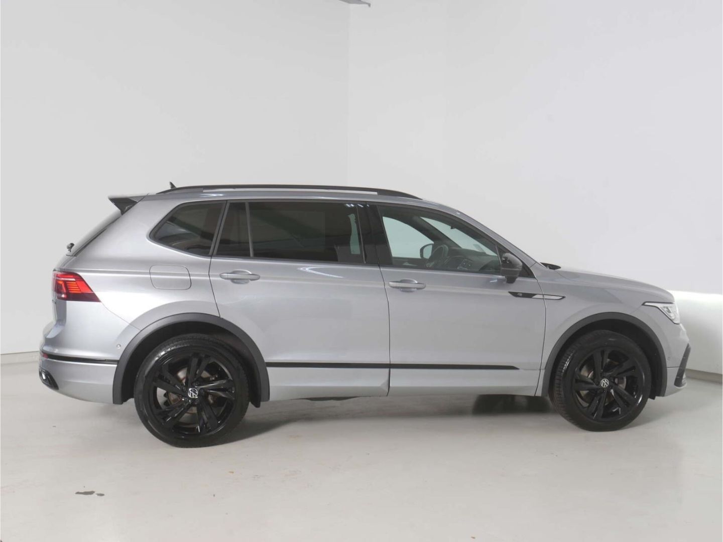 Volkswagen Tiguan Allspace 2.0 TDI 4Mot. R-Line DSG 7-Sitze foto 7