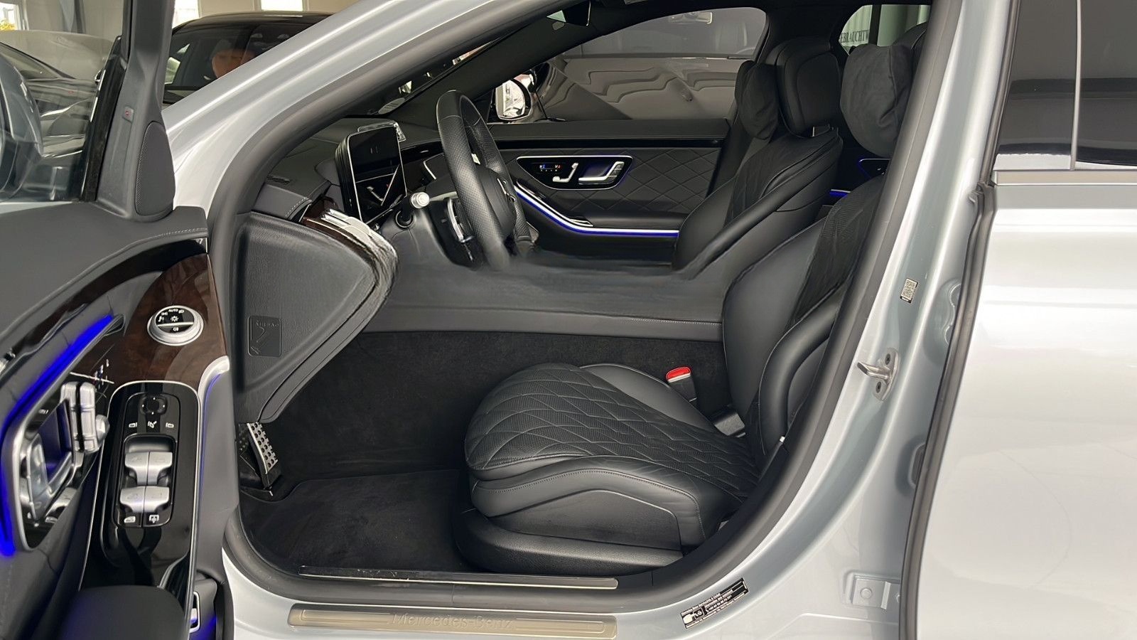 Mercedes-Benz S400d 4M LANG AMG+20"|NAPPA RAUTE|PANO|STANDHZ foto 10