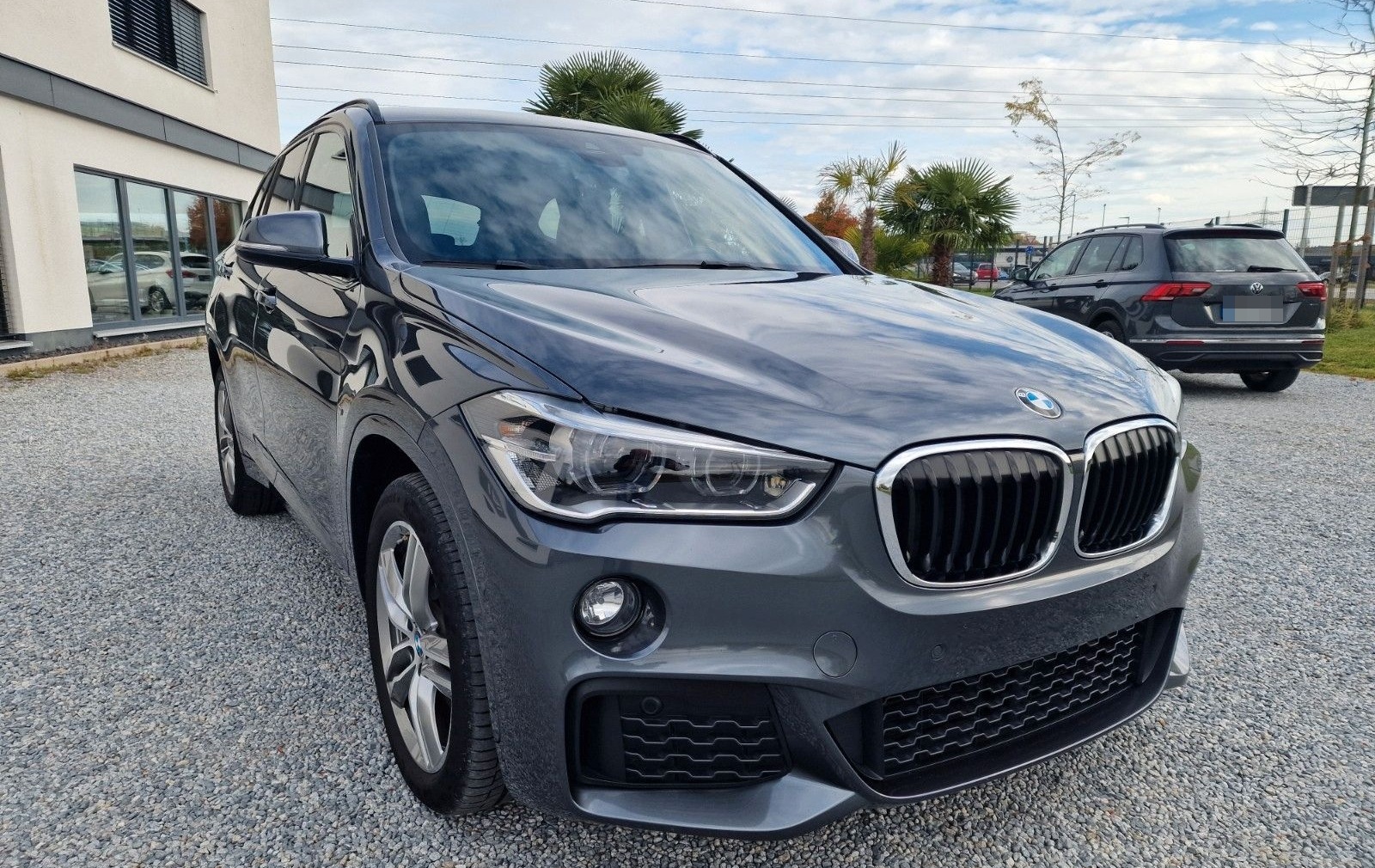 BMW X1 sDrive 18d M-Sport *Navi*LED*HUD*HiFi*Driv.As foto 4