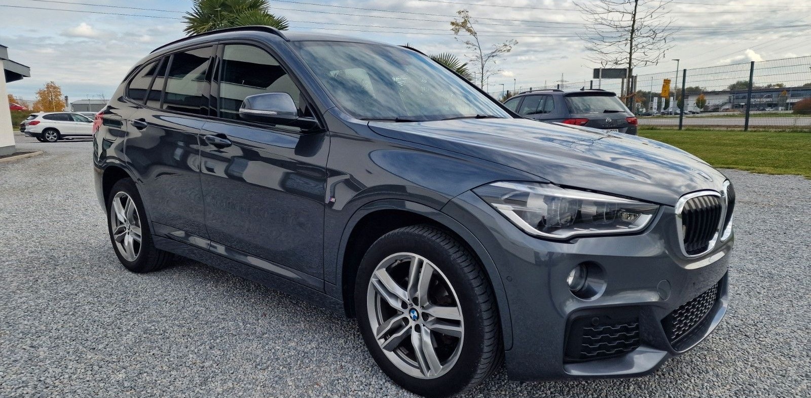 BMW X1 sDrive 18d M-Sport *Navi*LED*HUD*HiFi*Driv.As foto 5