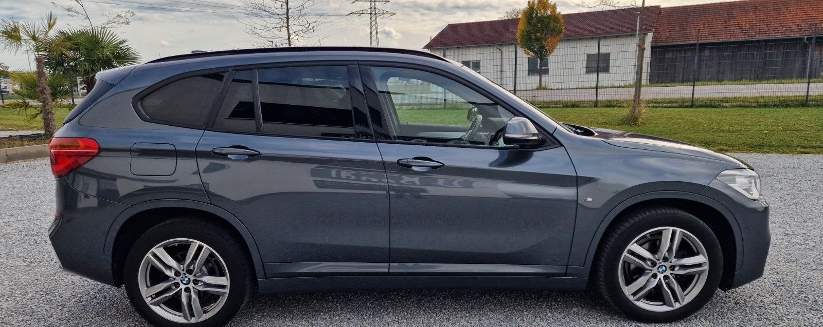 BMW X1 sDrive 18d M-Sport *Navi*LED*HUD*HiFi*Driv.As foto 6