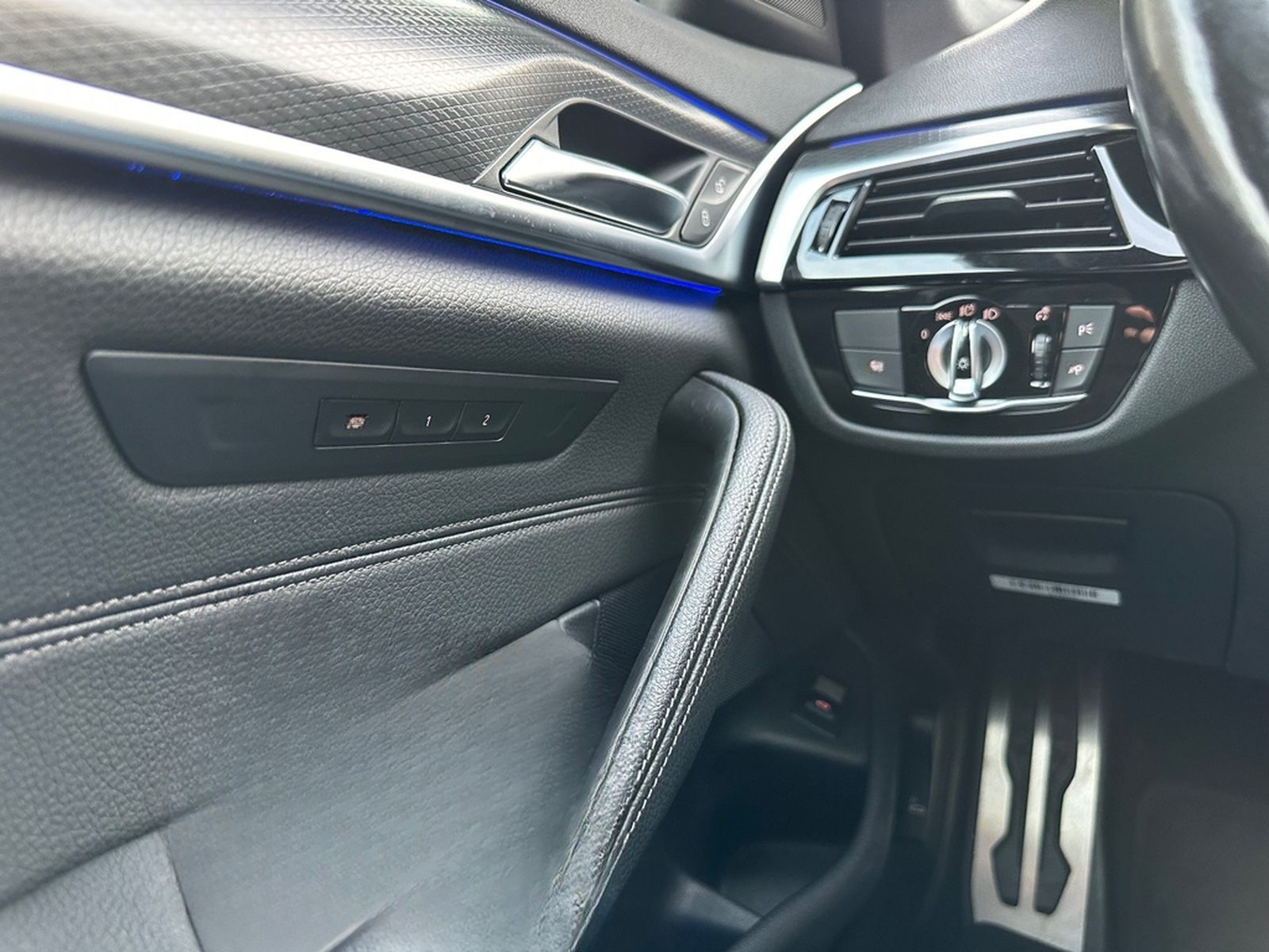 BMW 530i xDrive Touring M Sport | Panorama | Head-Up foto 19