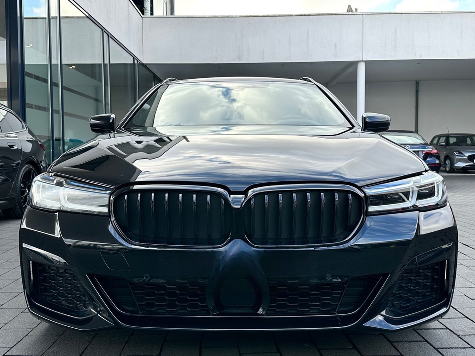 BMW 530i xDrive Touring M Sport | Panorama | Head-Up foto 5