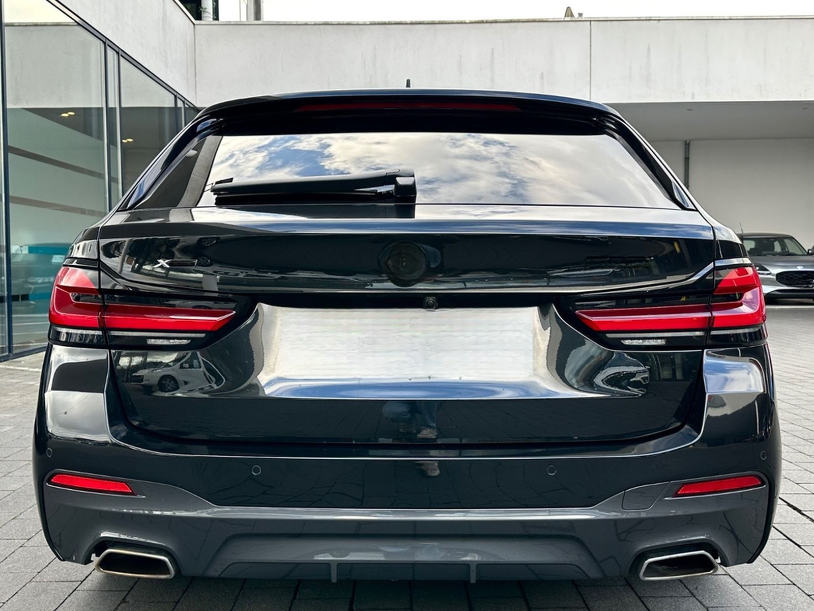 BMW 530i xDrive Touring M Sport | Panorama | Head-Up foto 7
