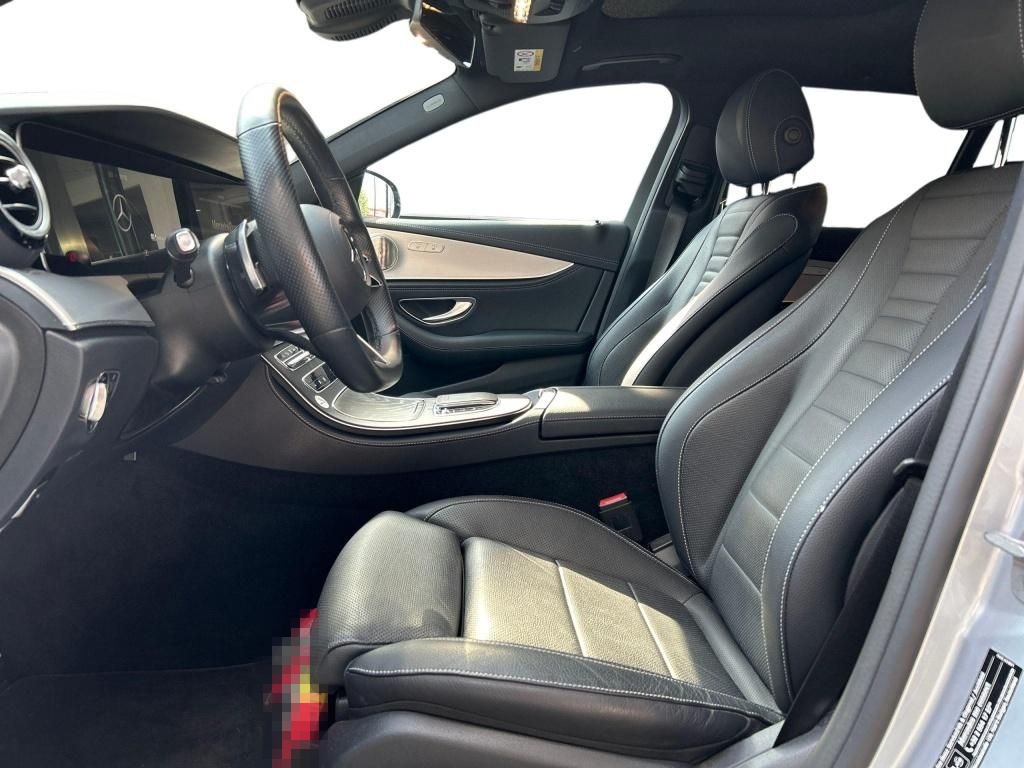 Mercedes-Benz E 300 de T-Modell AMG Line ACC LED Navi Pano SD foto 9