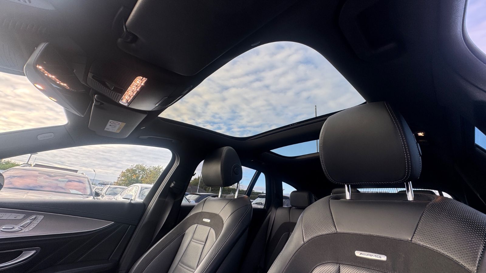 Mercedes-Benz E 63 AMG T 4Matic | WIDESCREEN | PANO | 360° foto 11