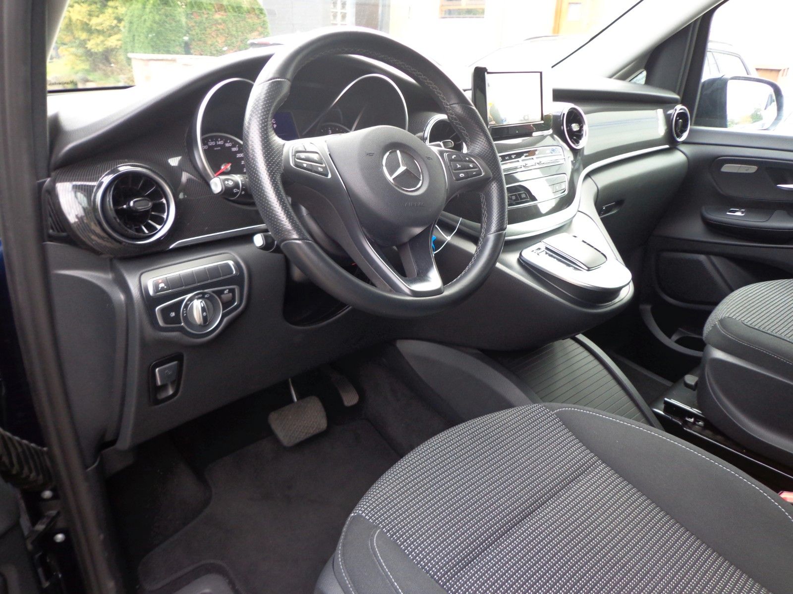 Mercedes-Benz V 220 d EDITION lang 2xKlima Spur+Tot SportP RFK foto 10