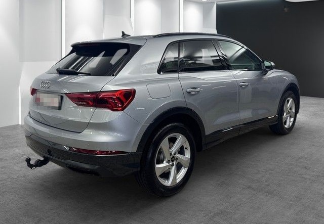 Audi Q3 35TFSI AHK ACC LED EINPARKH NAVI SITZH foto 14