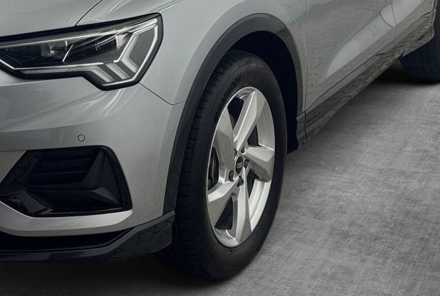 Audi Q3 35TFSI AHK ACC LED EINPARKH NAVI SITZH foto 4