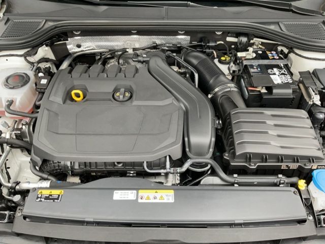 Volkswagen Golf VIII 1.5 eTSI DSG Style NAVI+LED PLUS+KAMER foto 16