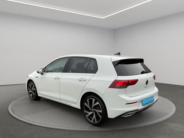 Volkswagen Golf VIII 1.5 eTSI DSG Style NAVI+LED PLUS+KAMER foto 4