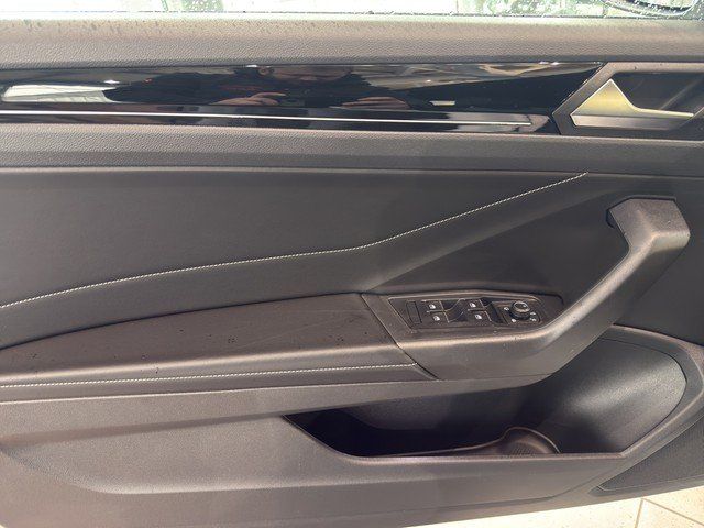 Volkswagen T-Roc Cabriolet 1.5 TSI DSG R-Line foto 13