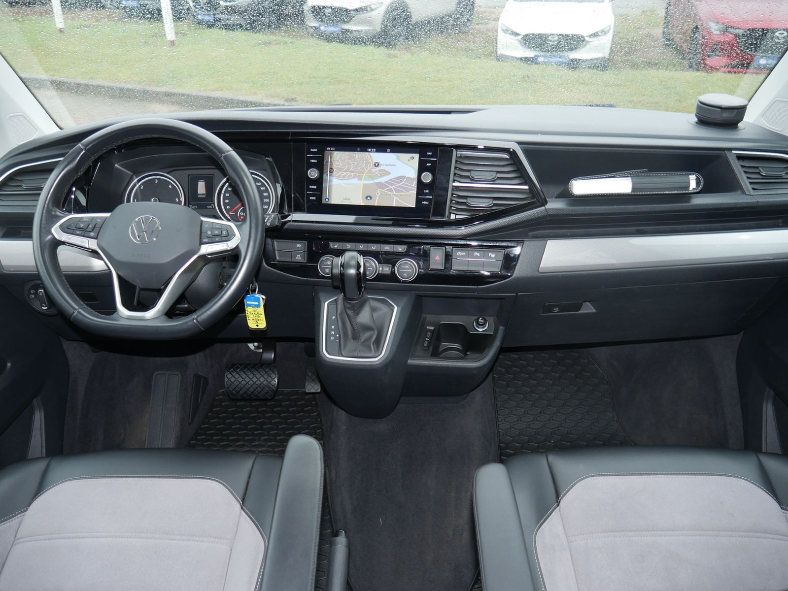 Volkswagen T6.1 Multivan 2.0 TDI Generation Six DSG AHK ACC foto 7