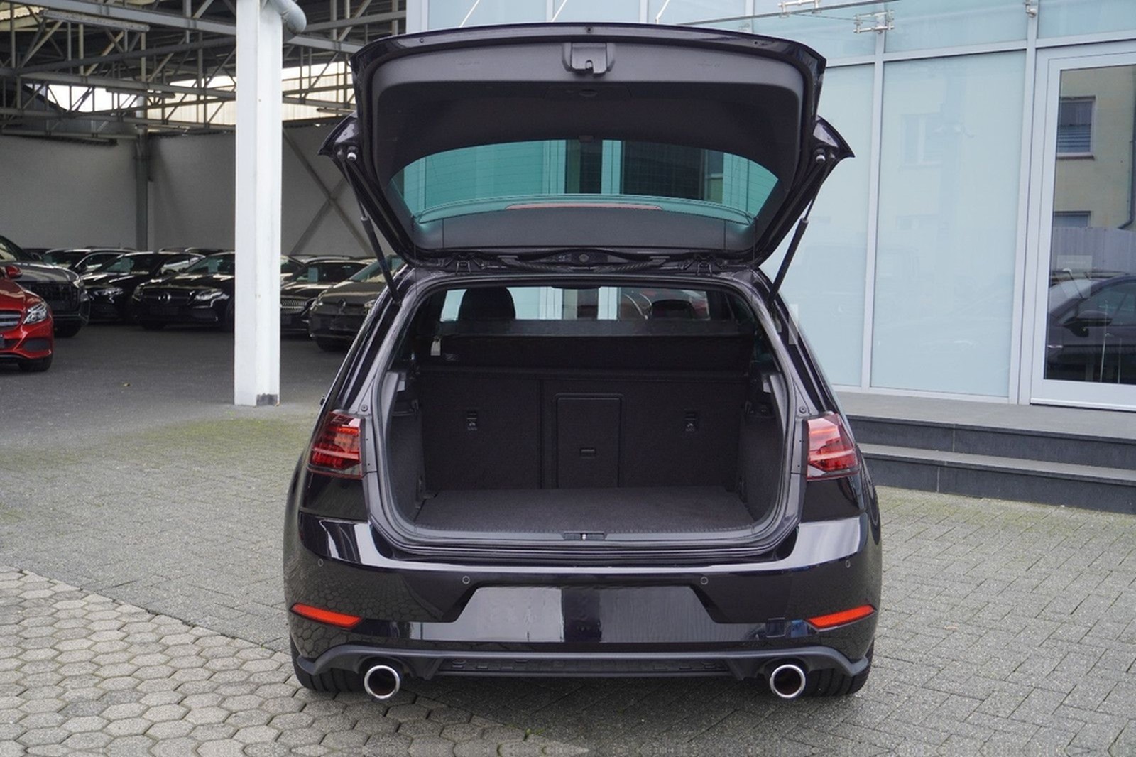 Volkswagen Golf VII Lim. GTI Performance DSG/LED/Euro 6 foto 9