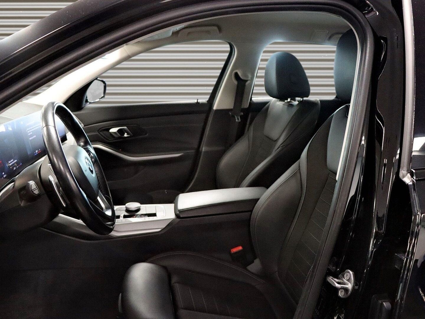 BMW 320d xDrive foto 14