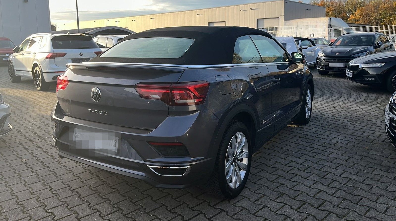Volkswagen T-Roc Cabriolet R-Line 1.5 TSI DSG foto 3