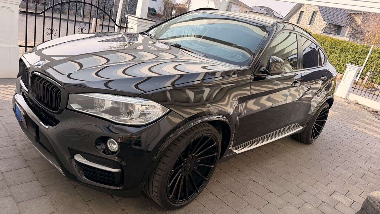 BMW X6 xDrive40d - Hamann Umbau-22Zoll HamannFelgen foto 2