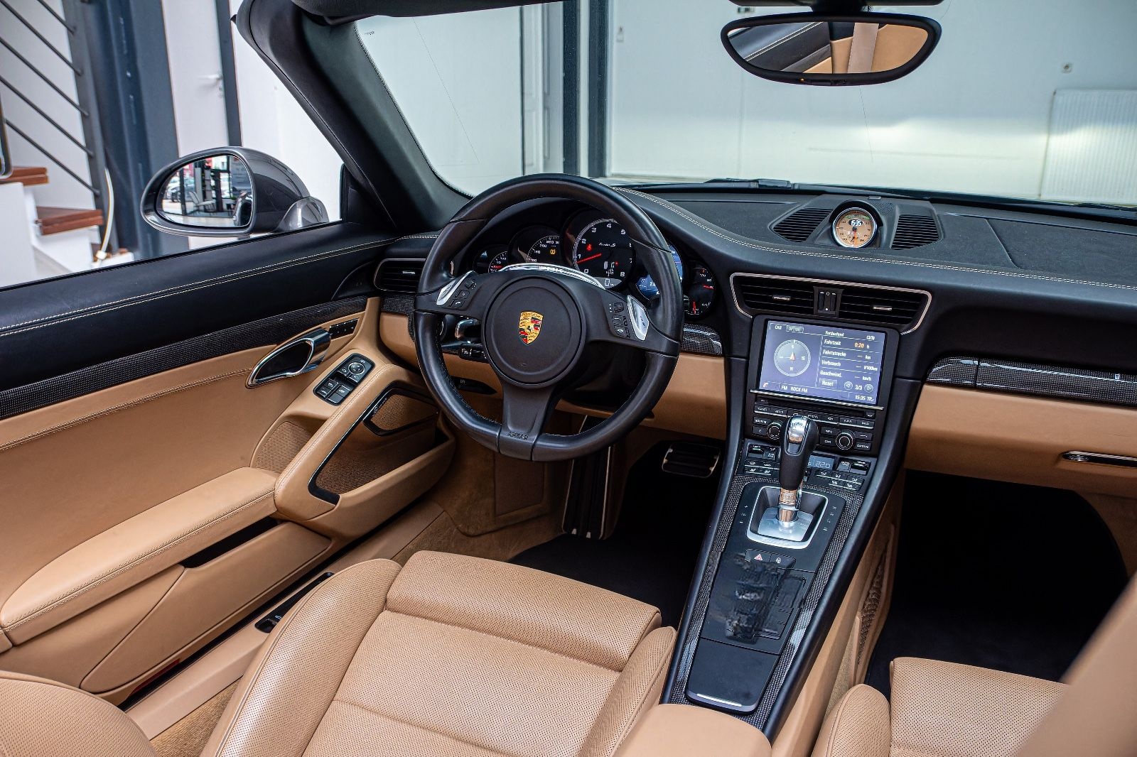 Porsche 911 Turbo S Cabrio KERAMIK.CHRONO.BURM.TV.KAMERA foto 11