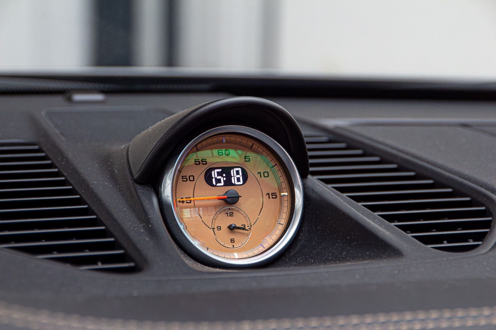 Porsche 911 Turbo S Cabrio KERAMIK.CHRONO.BURM.TV.KAMERA foto 20