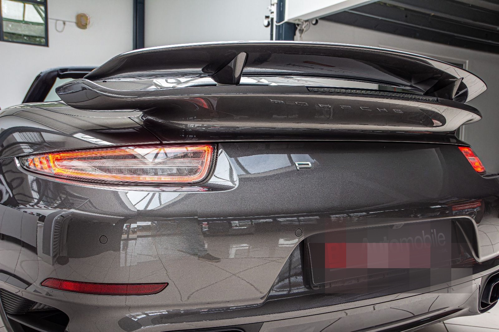 Porsche 911 Turbo S Cabrio KERAMIK.CHRONO.BURM.TV.KAMERA foto 9