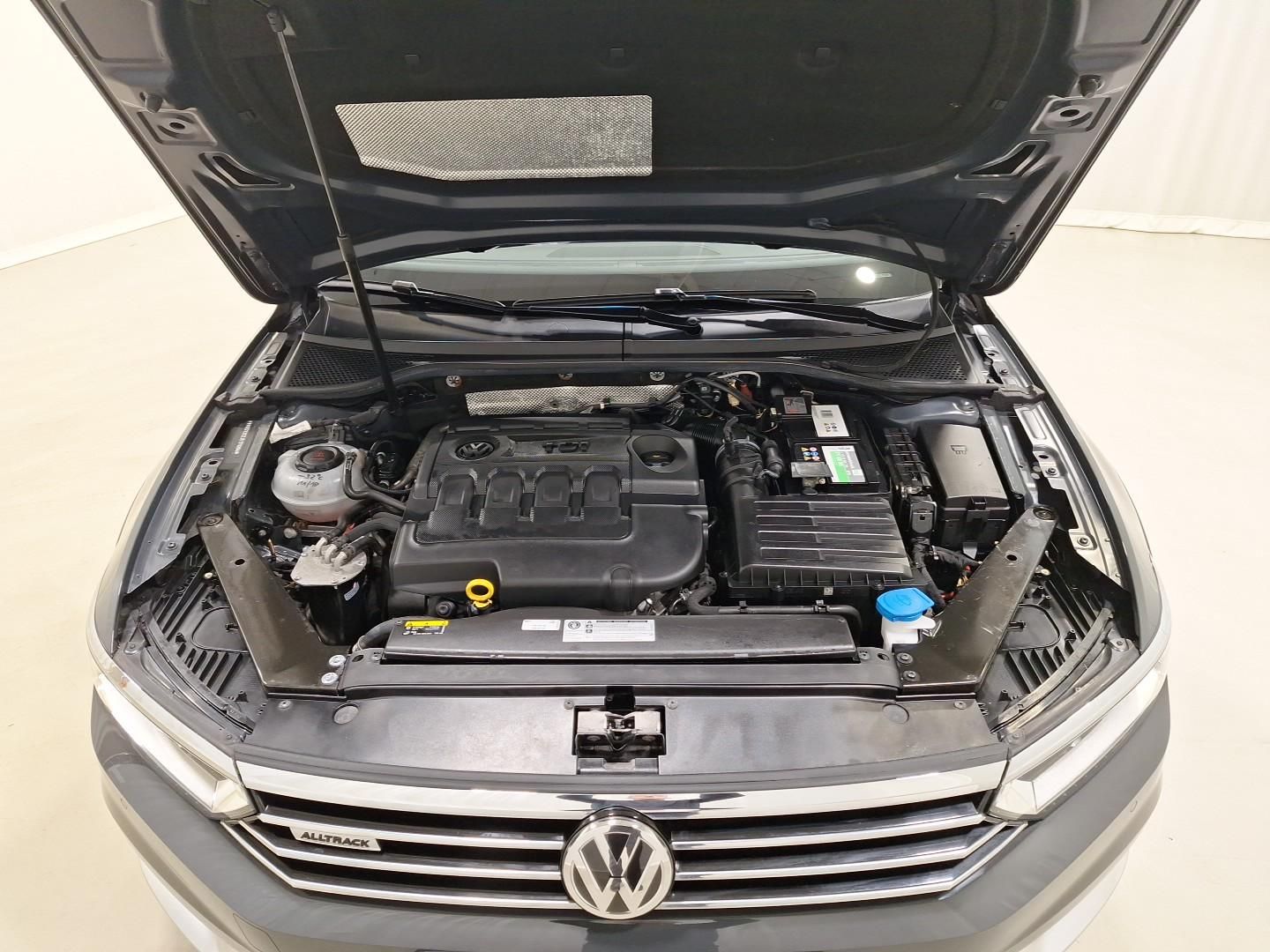 Volkswagen Passat Variant 2.0 TDI Alltrack SHZ|Navi|ACC|RFK foto 14