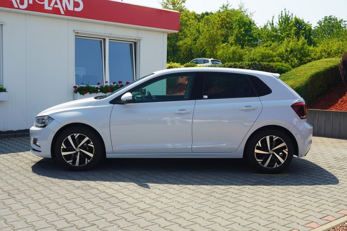 Volkswagen Polo VI 1.0 TSI Highline DSG Navi Beats LED PDC foto 3