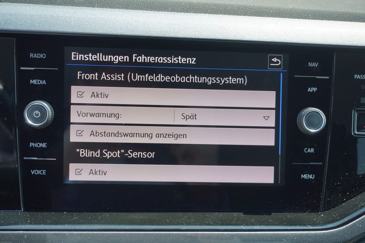 Volkswagen Polo VI 1.0 TSI Highline DSG Navi Beats LED PDC foto 24