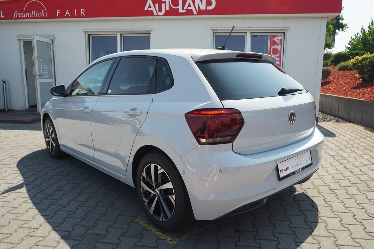 Volkswagen Polo VI 1.0 TSI Highline DSG Navi Beats LED PDC foto 4