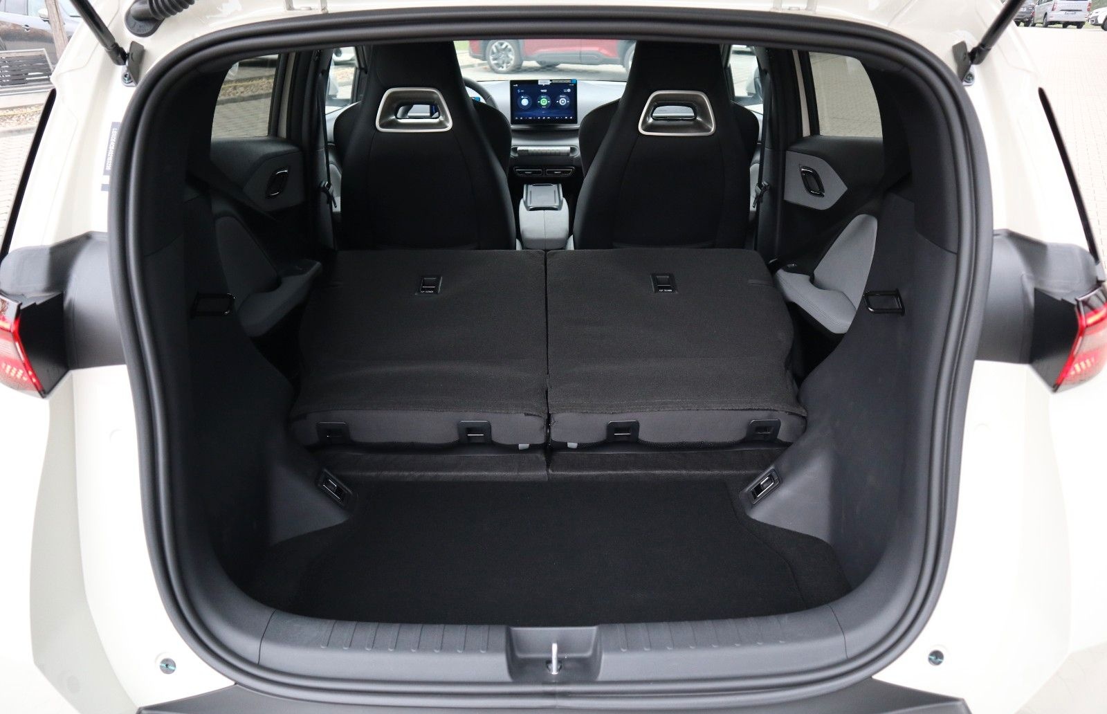 BYD DOLPHIN SURF Comfort 43kWh *Bestellfahrzeug* foto 24