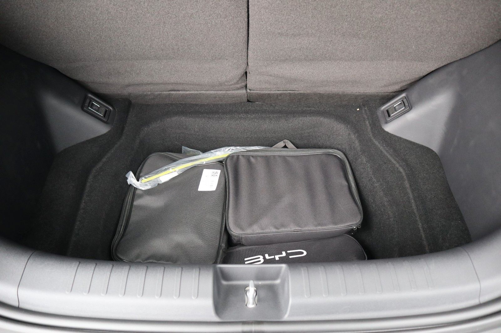 BYD DOLPHIN SURF Comfort 43kWh *Bestellfahrzeug* foto 25