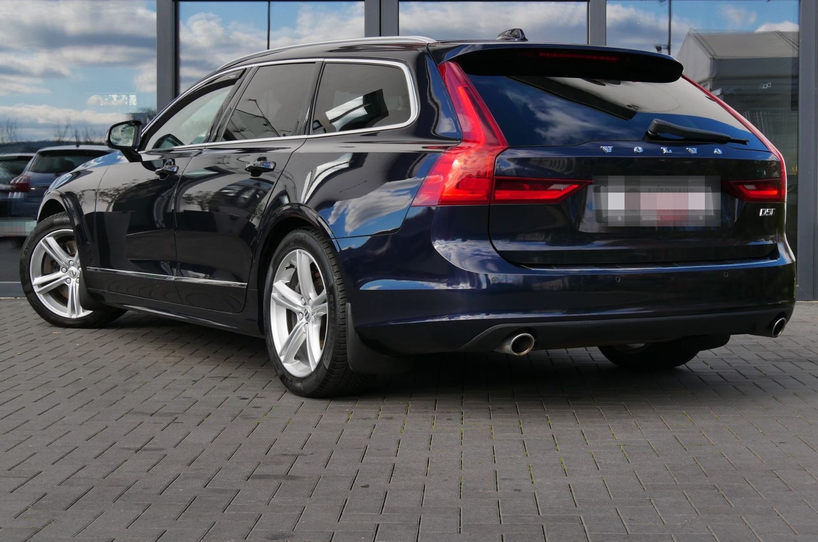 Volvo V90 V 90 D5 AWD DPF Momentum RFK/AHK/DIGITAL foto 21