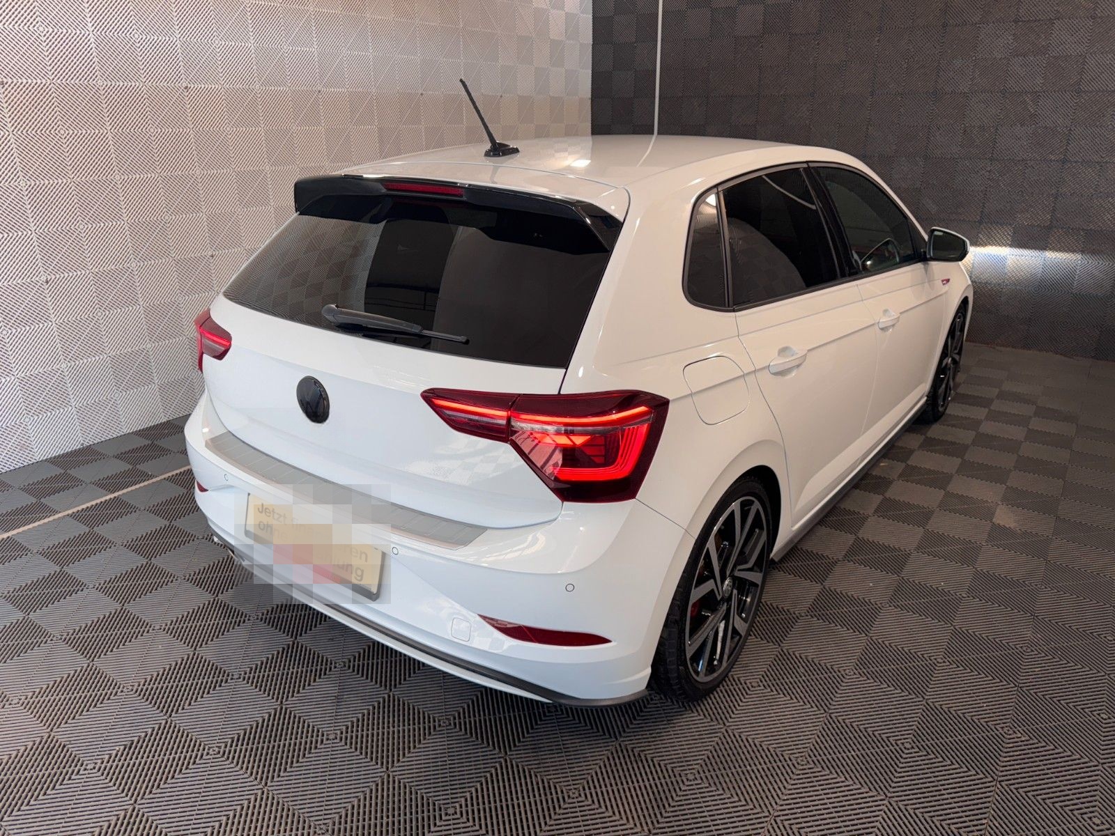 Volkswagen Polo VI*GTI*ACC-IQ.LIGHT-APPLE-DSG-SHZ-KLIMA-LM foto 4