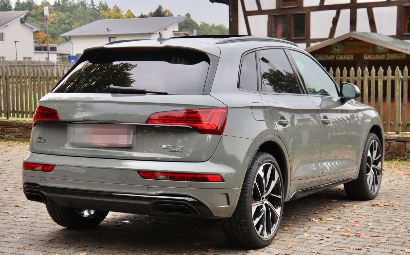 Audi Q5 50TDI 4x4 S line edition MATRIX PANO LUFT HUD foto 2