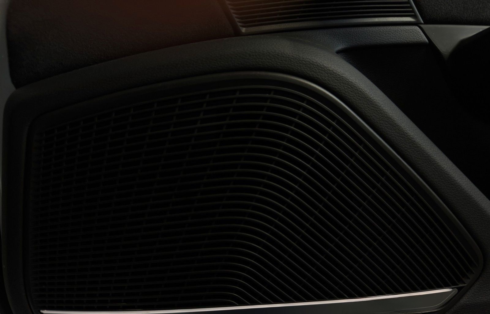 Audi RS4 Avant Pano/Ambiente+/B&O/HUD/Matrix foto 24