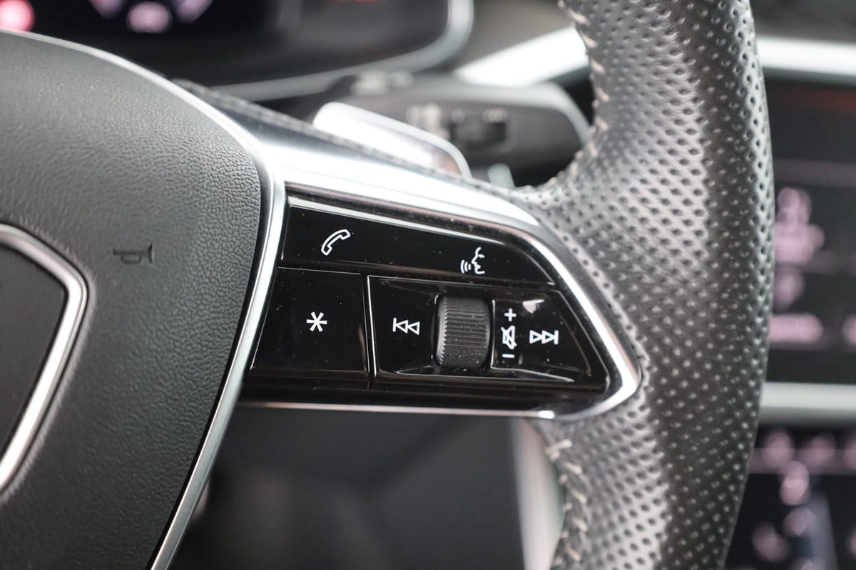 Audi A6 45 TFSI S-line LED Navi Head-Up AHK 360° foto 16
