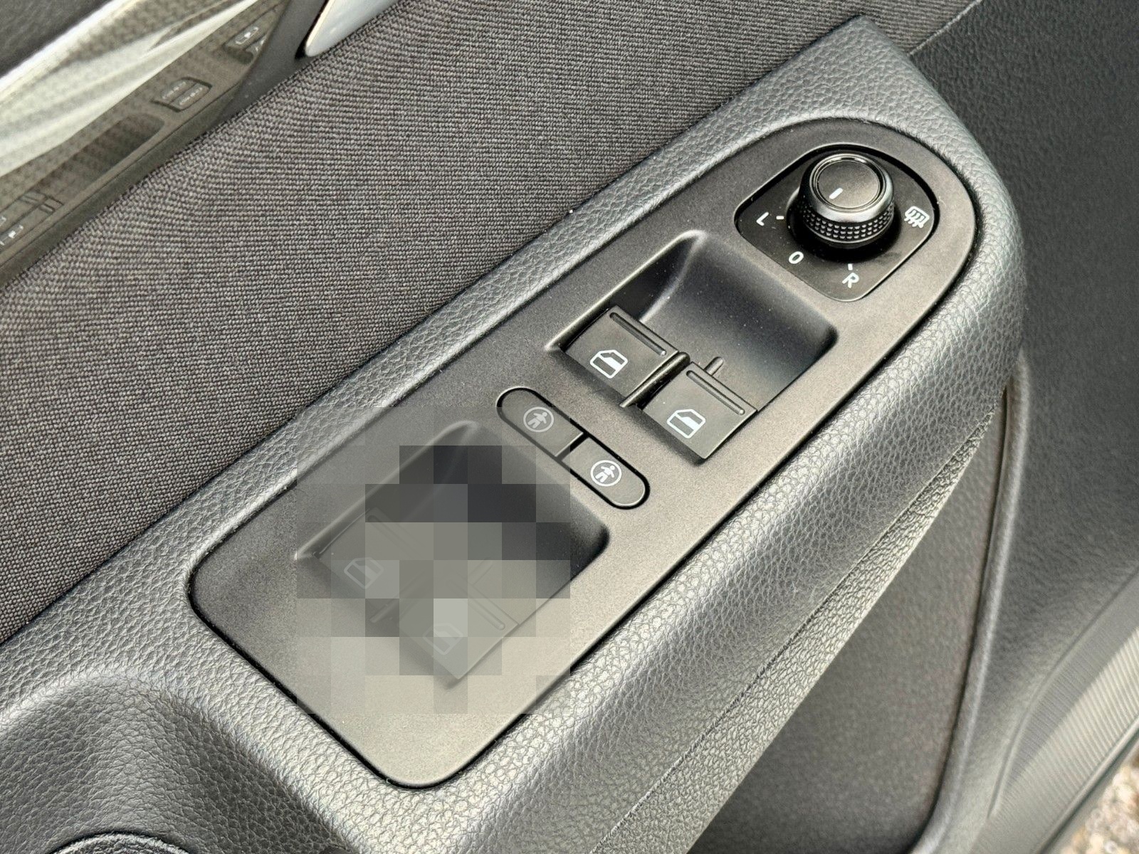 Volkswagen Sharan 2.0 TDI DSG IQ.DRIVE ACC|XEN|Sthzg|7Sitze foto 25