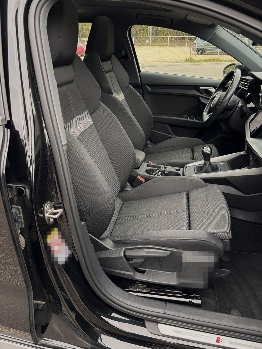 Audi A3 Sportback 35 TDI S-Line,Panorama,LED foto 6