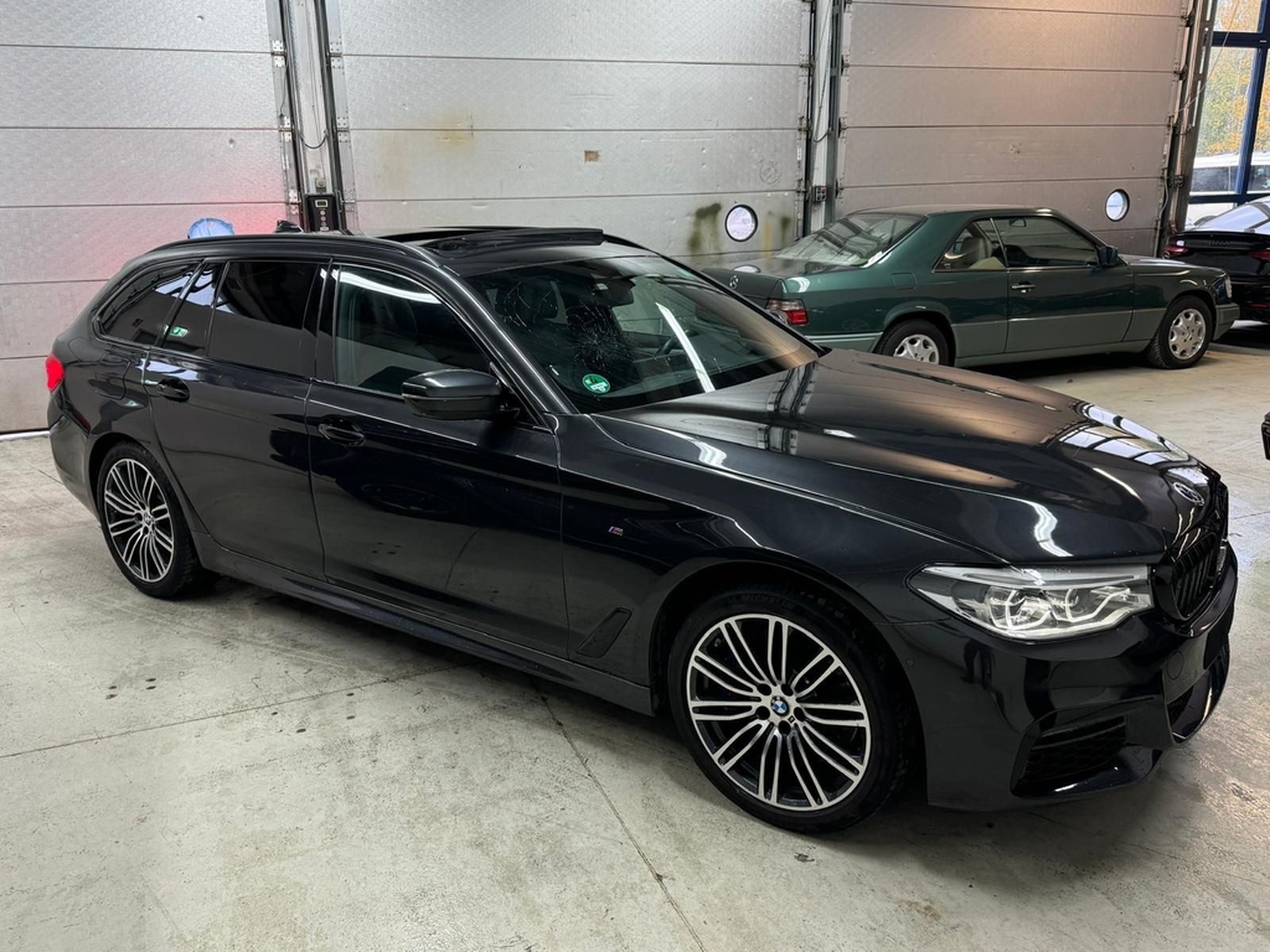 BMW 540i xDrive M-Sport*ACC*Pano*DAB*H&K*Soft*Gestik foto 3