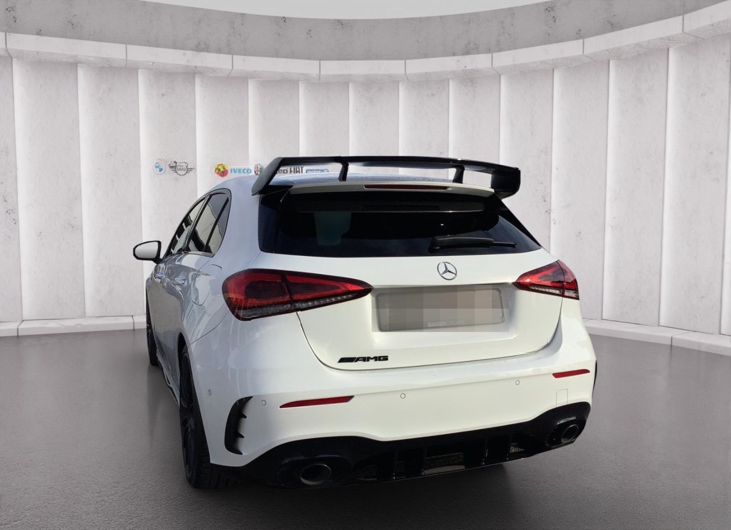 Mercedes-Benz A 35 AMG 4M PANO KAMERA KEYLESS ACC BURMESTER foto 25