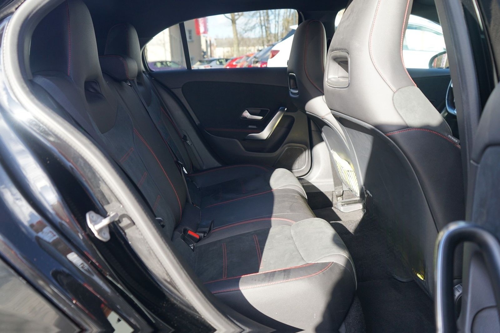 Mercedes-Benz A180 AMG Line LED Navi Sitzheizung Teilleder PDC foto 21