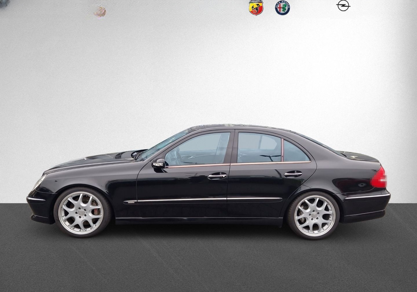 Mercedes-Benz E 500 Brabus  6.1 W211 Luftfederung AD El. Panod foto 5