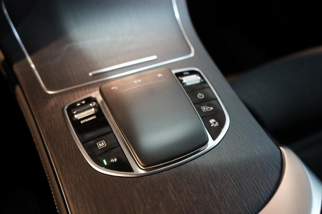 Mercedes-Benz GLC 300 d 4Matic AMG 9G *LED*Navi*Virtual* foto 17